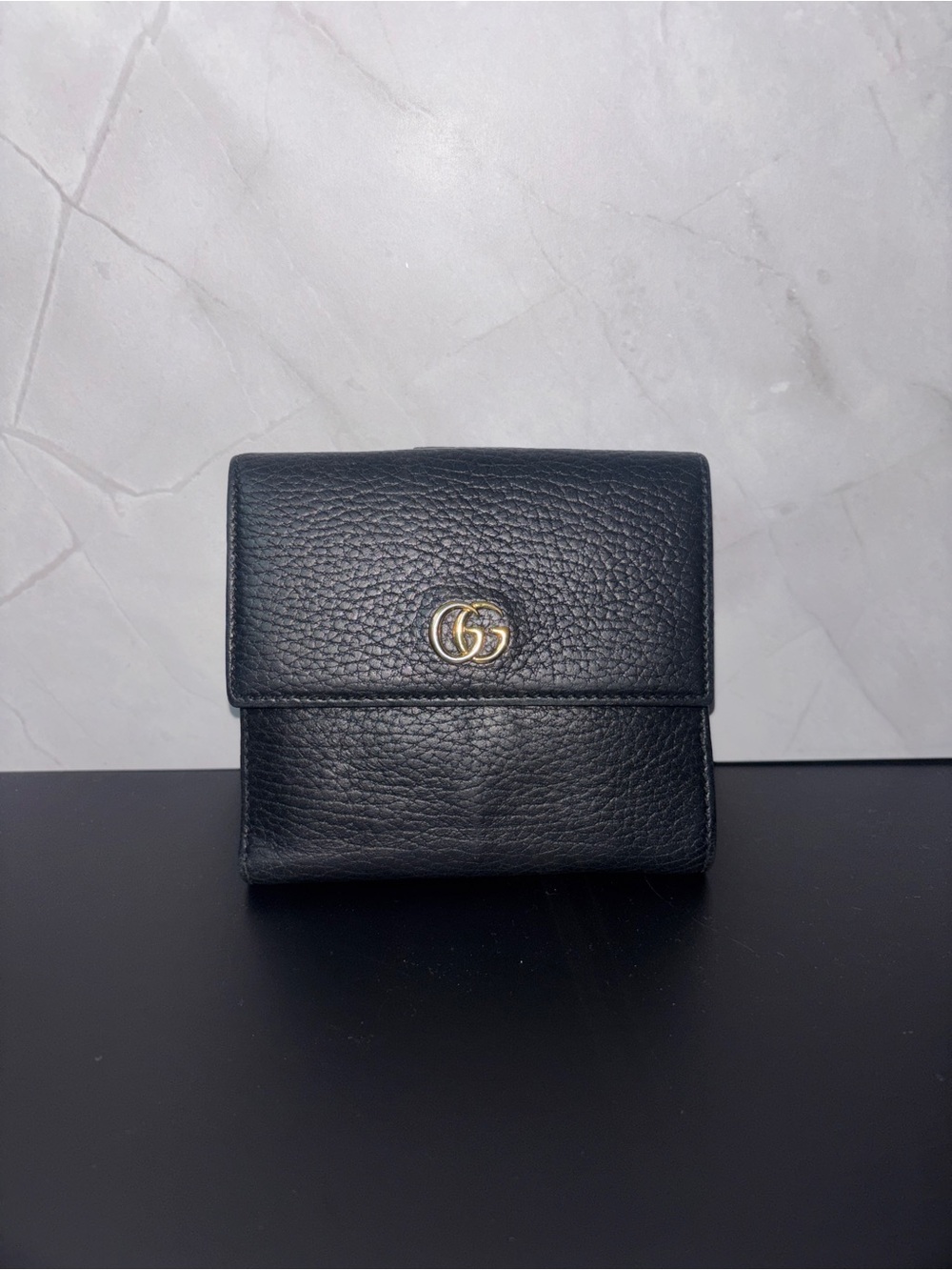 Gucci Black Pebbled Leather Card Holder with Gold Double G